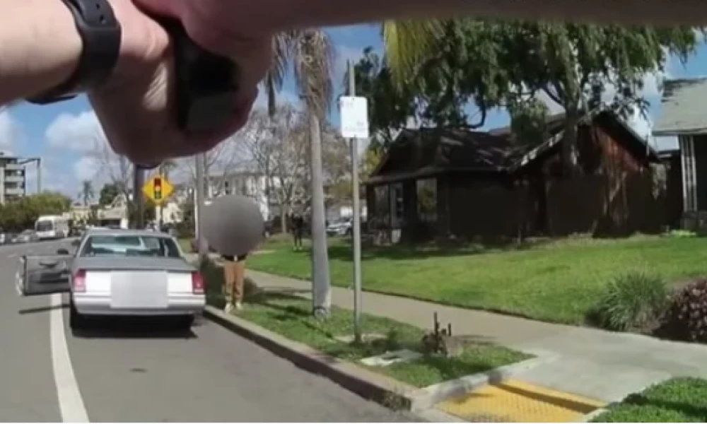 Σαν Ντιέγκο: "Σάλος" με αστυνομικό που σημαδεύει με όπλο 8χρονο